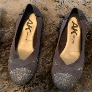 Anne Klein Sport Flats sparkling gray